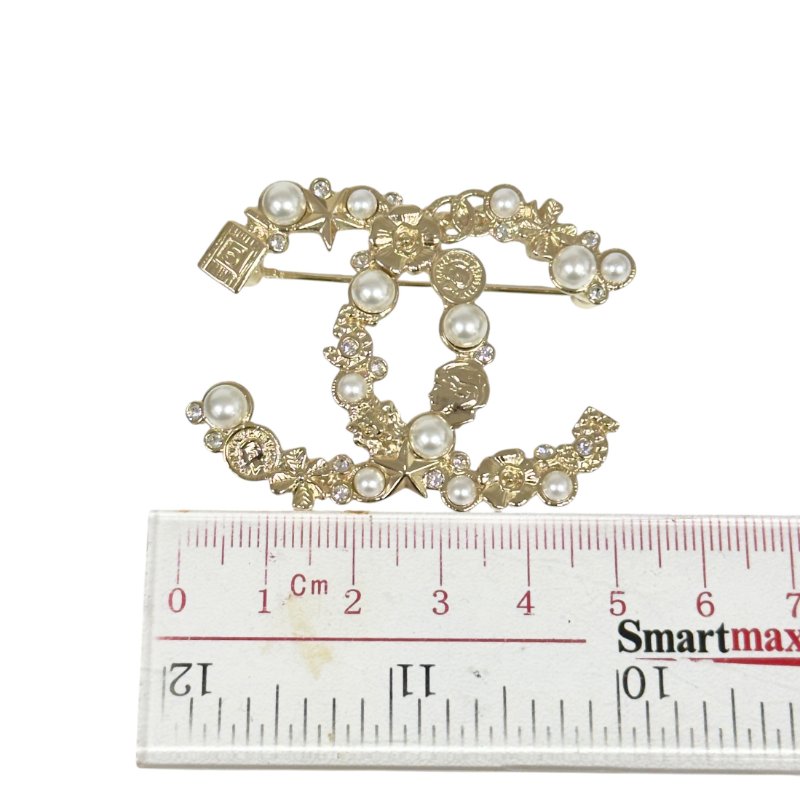 CHANEL CC 經典元素 水鑽 珠珠 胸針-10