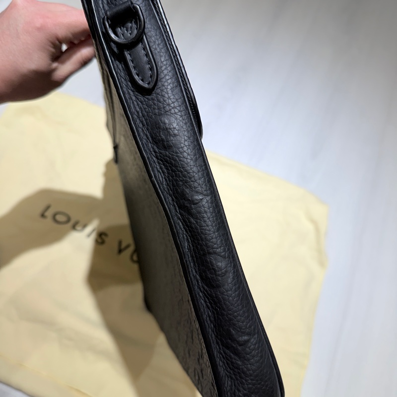 LV 路易威登 男士2023新款S-LOCK老花壓紋牛皮手提公文包-3