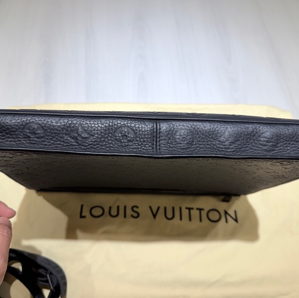 LV 路易威登 男士2023新款S-LOCK老花壓紋牛皮手提公文包-8