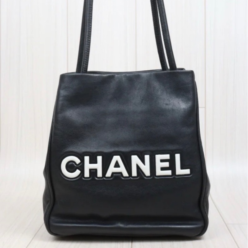 「JL精品代購」9新 Chanel 香奈兒山茶花黑托特包-3