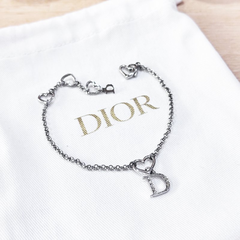 DIOR 愛心 水鑽D字 愛心龍蝦扣 銀色 首飾套組(項鍊+手鍊)-5