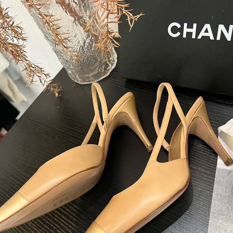 Chanel 裸色拼金色高跟单鞋 36.5码-1