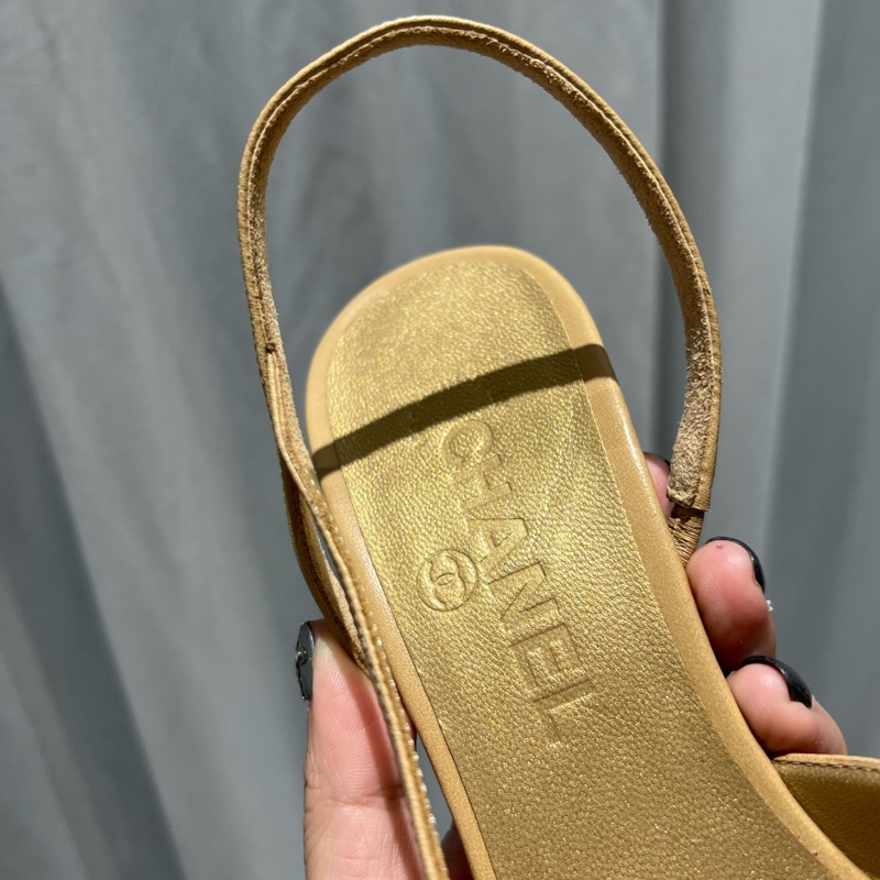 Chanel 裸色拼金色高跟单鞋 36.5码-6