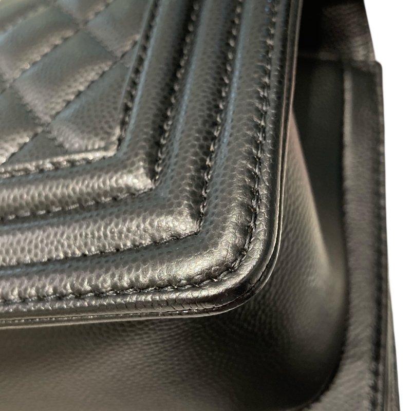 CHANEL 香奈兒 BOY20 黑色 銀扣-10