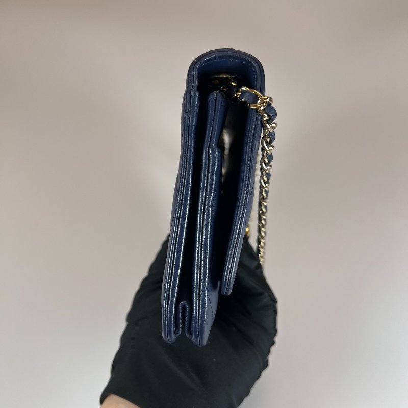 CHANEL TRENDY WOC金鍊包羊皮藍 保卡款29開-3