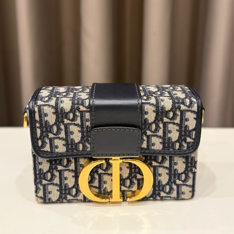 (全網最低價）Christian Dior迪奧 刺繡老花蒙田小盒子-0