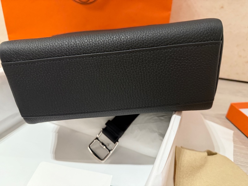 愛馬仕 凱莉 郵差包 Hermes Kelly messenger 黑-16