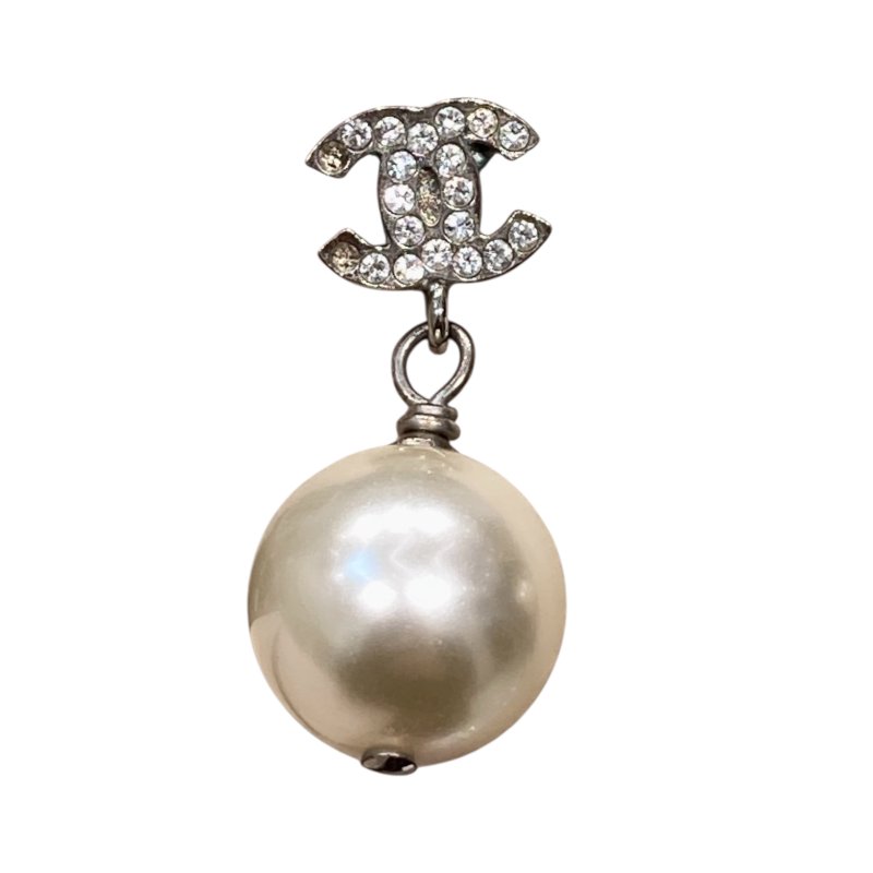 CHANEL 香奈兒 A36138 LOGO STRASS PEARL 珍珠含鑽垂墜耳環-2