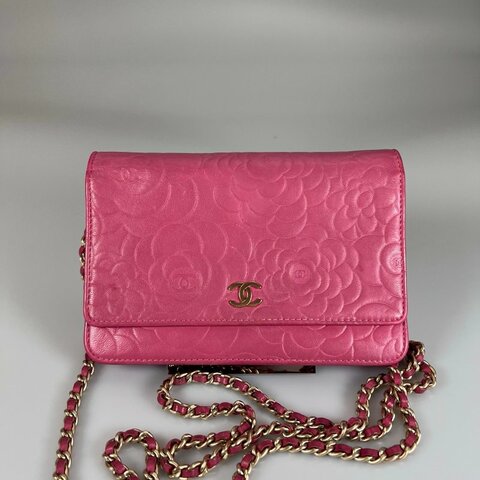 CHANEL 山茶花壓花銀扣WOC包 粉 18開