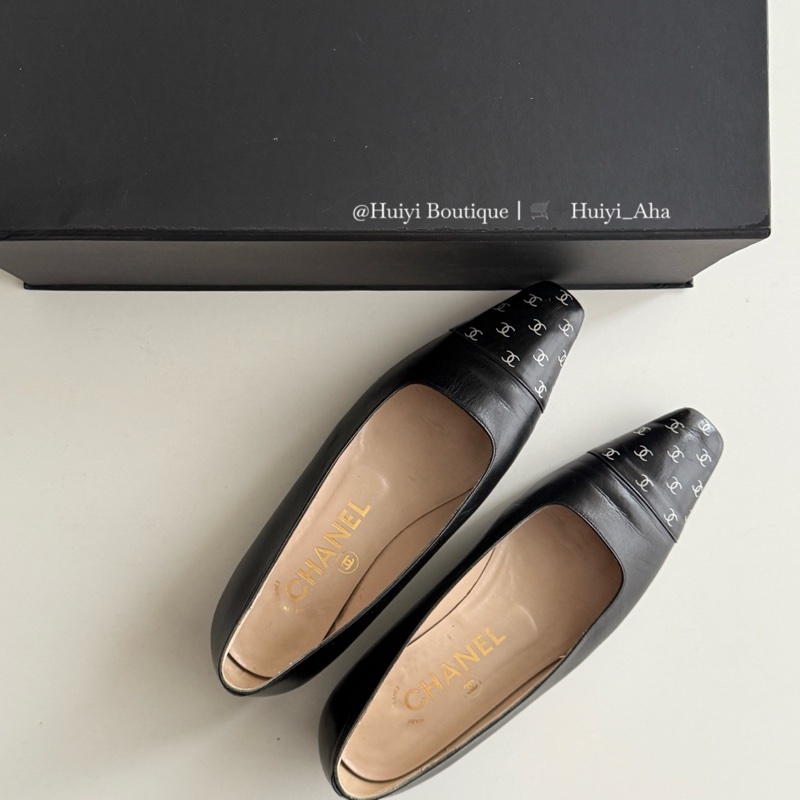 香奈兒CHANEL Vintage滿印logo小貓跟尖頭鞋 size:35.5-1