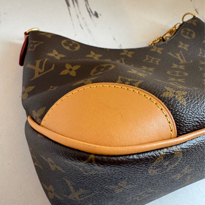 LV M45832花紋牛角包-11