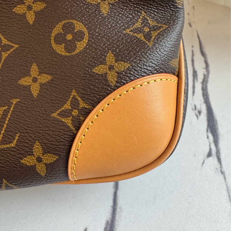 LV M45832花紋牛角包-27