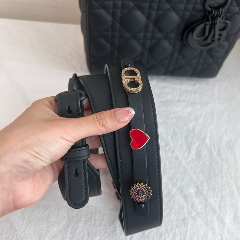 ෆ Dior 四格黛妃 黑色🈶保卡-5