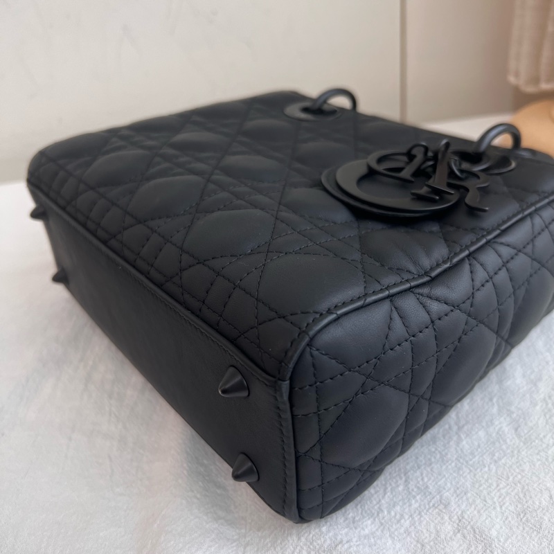 ෆ Dior 四格黛妃 黑色🈶保卡-9