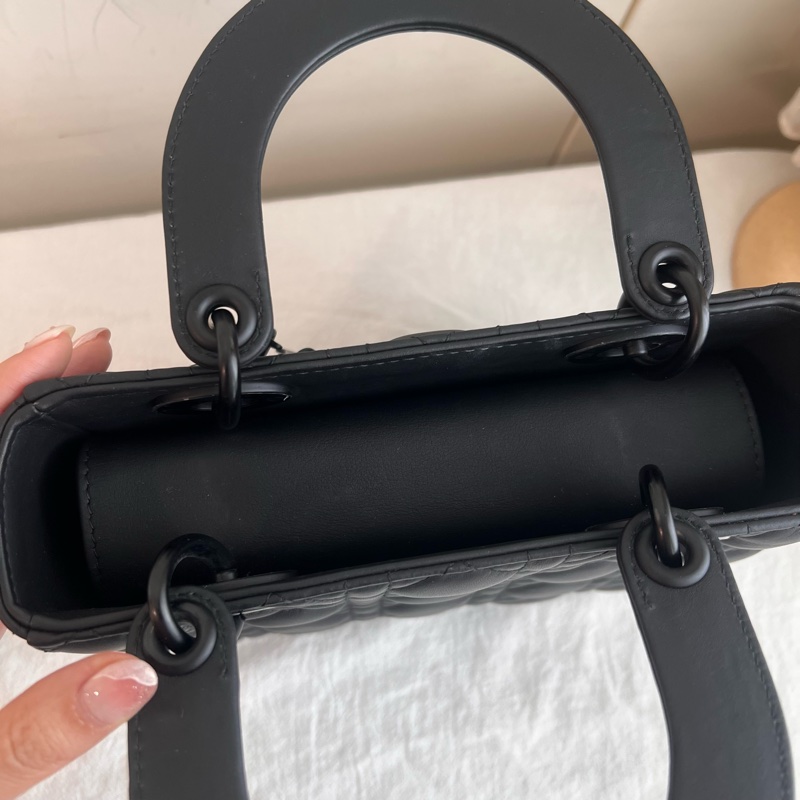 ෆ Dior 四格黛妃 黑色🈶保卡-14