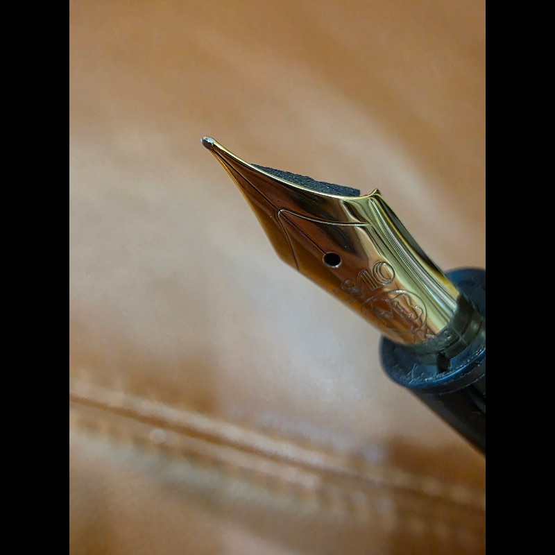 真品 萬寶龍 MONTBLANC MEISTERSTUCK No146 4810 鋼筆 14K 筆尖 黑金 F尖 罕見90年代全套原始包裝-37