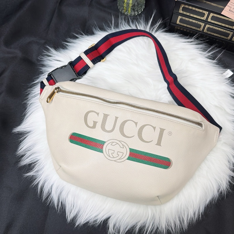 莉亞精品♡Gucci 白色胸包 二手美包-0