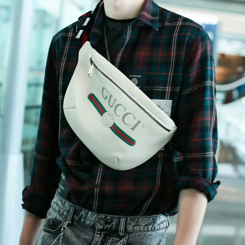 莉亞精品♡Gucci 白色胸包 二手美包-1