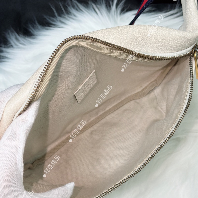 莉亞精品♡Gucci 白色胸包 二手美包-14