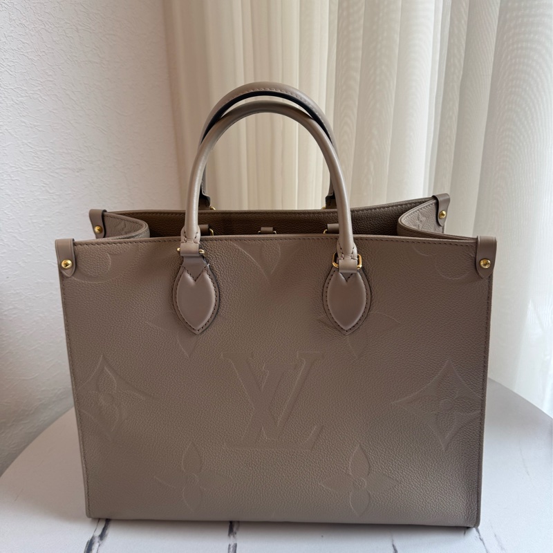 LV M45607斑鳩灰壓紋On The Go MM-1