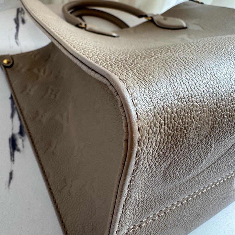 LV M45607斑鳩灰壓紋On The Go MM-5