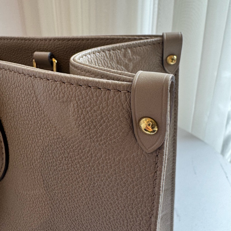 LV M45607斑鳩灰壓紋On The Go MM-14