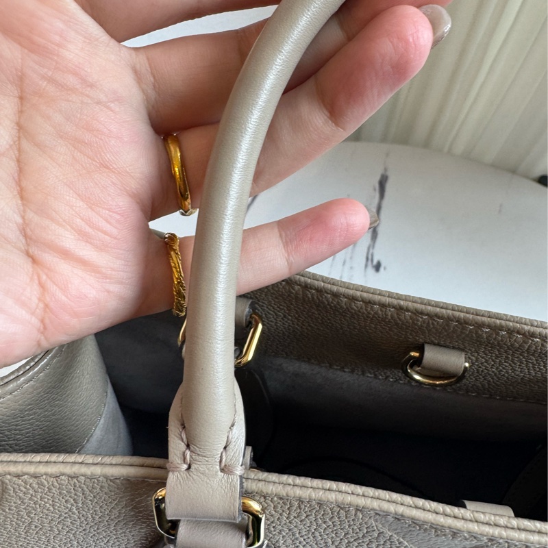 LV M45607斑鳩灰壓紋On The Go MM-21