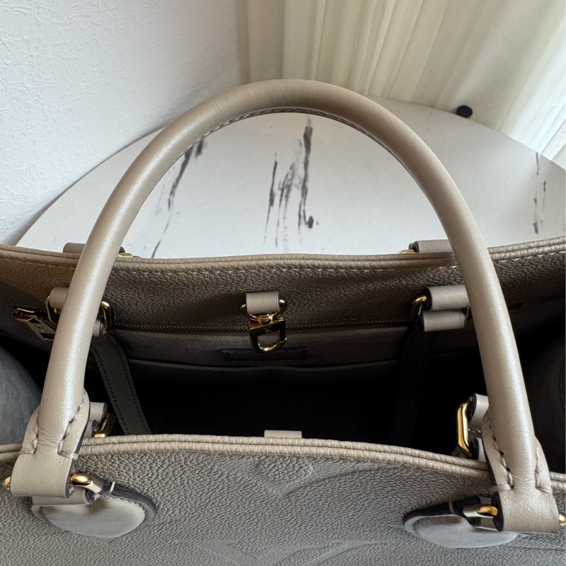 LV M45607斑鳩灰壓紋On The Go MM-27