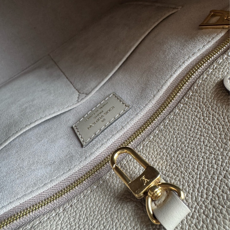 LV M45607斑鳩灰壓紋On The Go MM-30