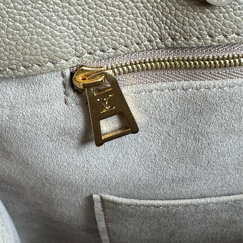 LV M45607斑鳩灰壓紋On The Go MM-34