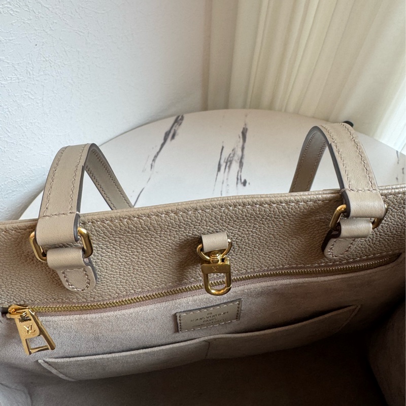 LV M45607斑鳩灰壓紋On The Go MM-41