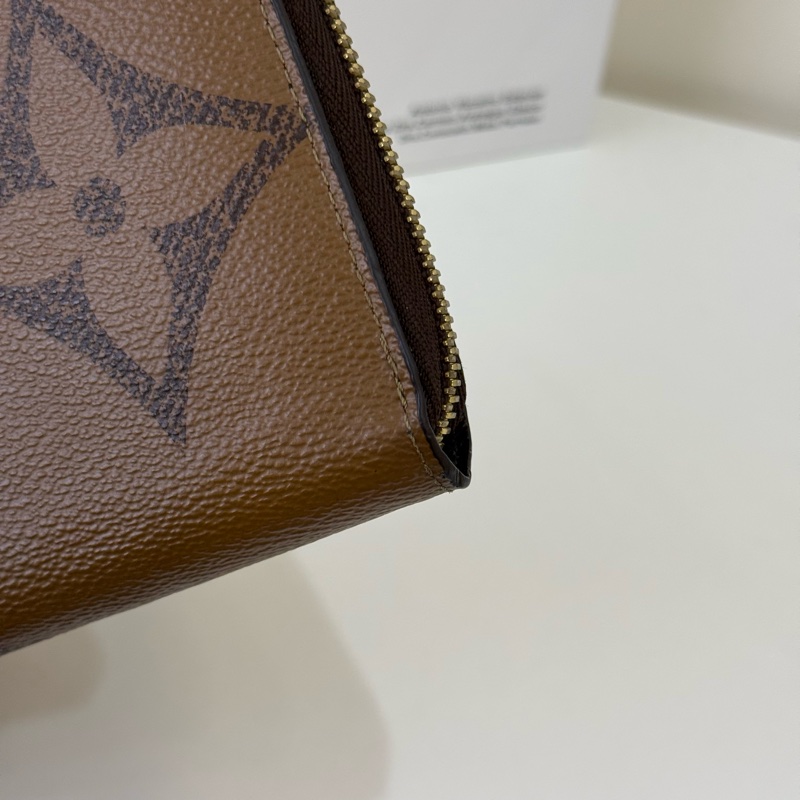 Lv大Logo拉鍊長夾-5