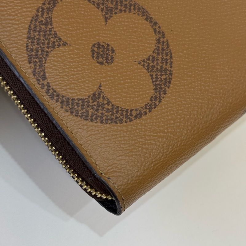 Lv大Logo拉鍊長夾-12