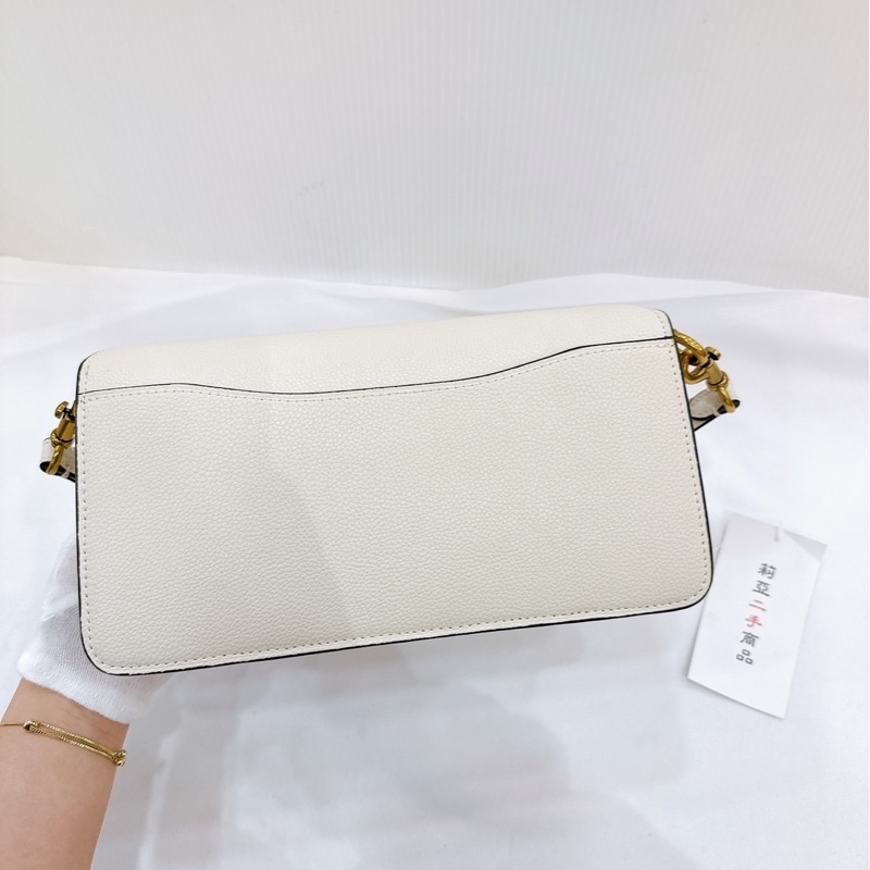 莉亞精品♡ Coach 米白肩背包/斜背包 二手-2