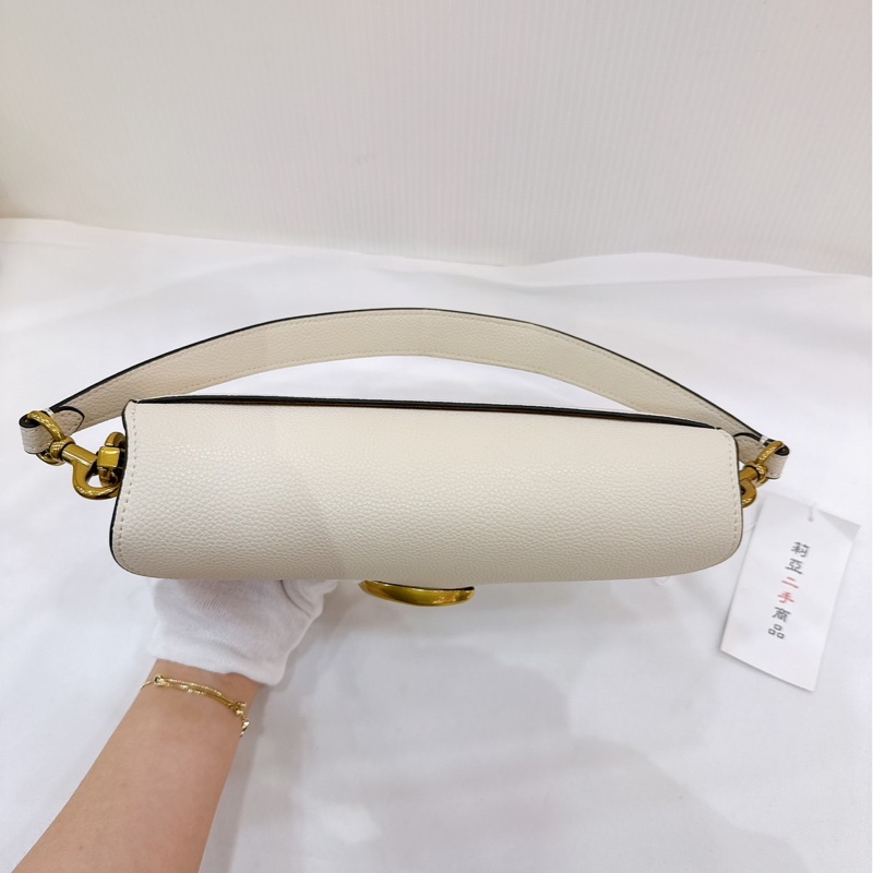 莉亞精品♡ Coach 米白肩背包/斜背包 二手-3