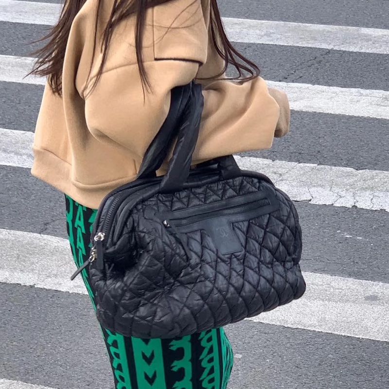 Chanel 香奈兒全黑泡芙羽絨包雲朵包托特手提包🍀-7
