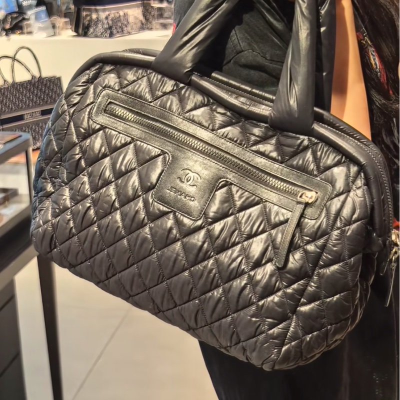 Chanel 香奈兒全黑泡芙羽絨包雲朵包托特手提包🍀-9