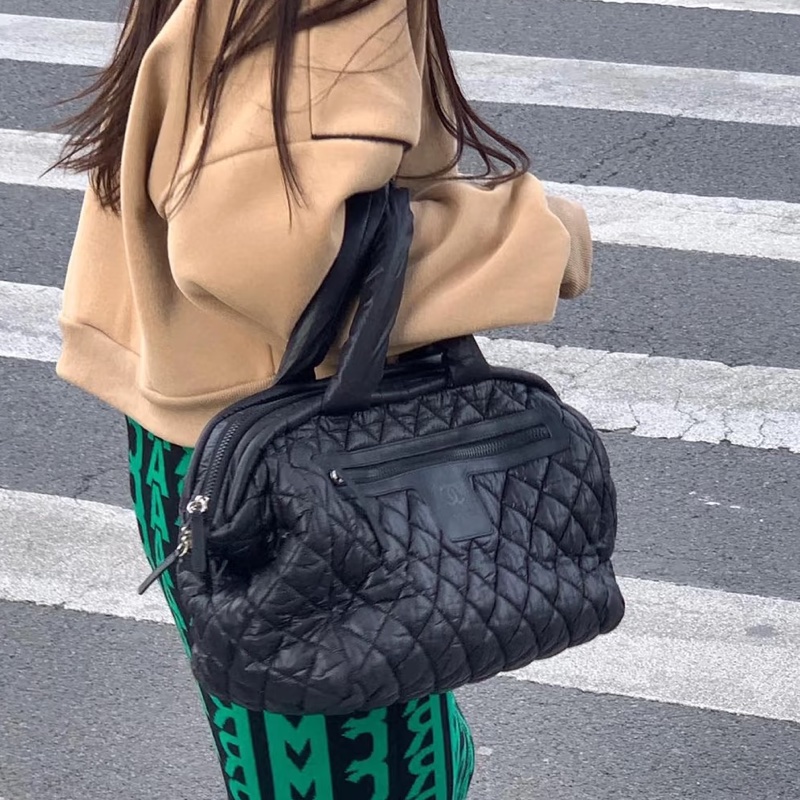 Chanel 香奈兒全黑泡芙羽絨包雲朵包托特手提包🍀-26
