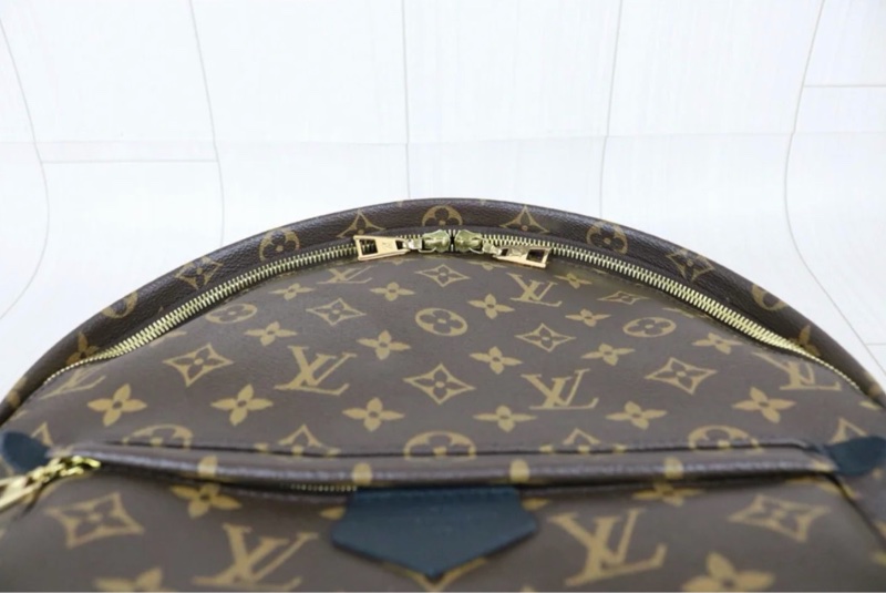 「JL精品代購」98新 LV 老花後背包 中號-14