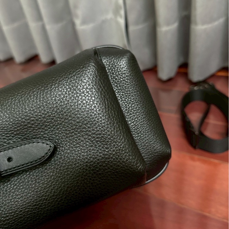 Coach手提斜背公司包-7