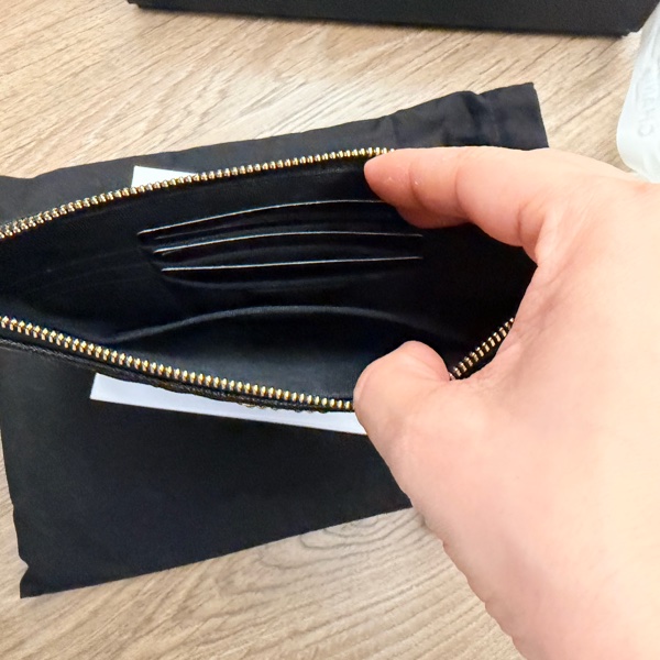 Chanel 方塊水晶 雙C 「中款手拿包」 AP3611-10