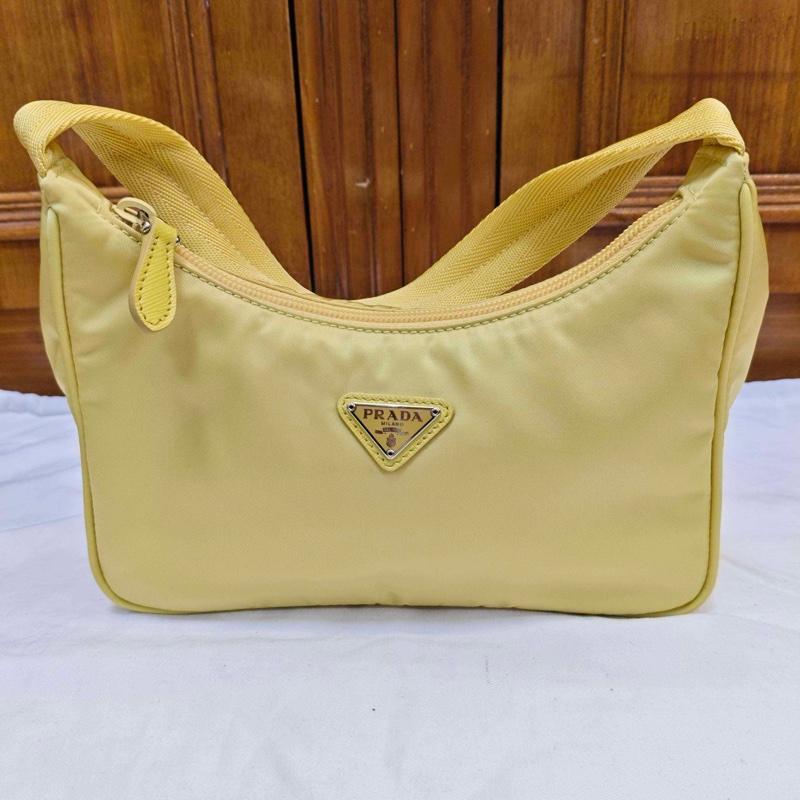 Prada/普拉達 hobo腋下包-1
