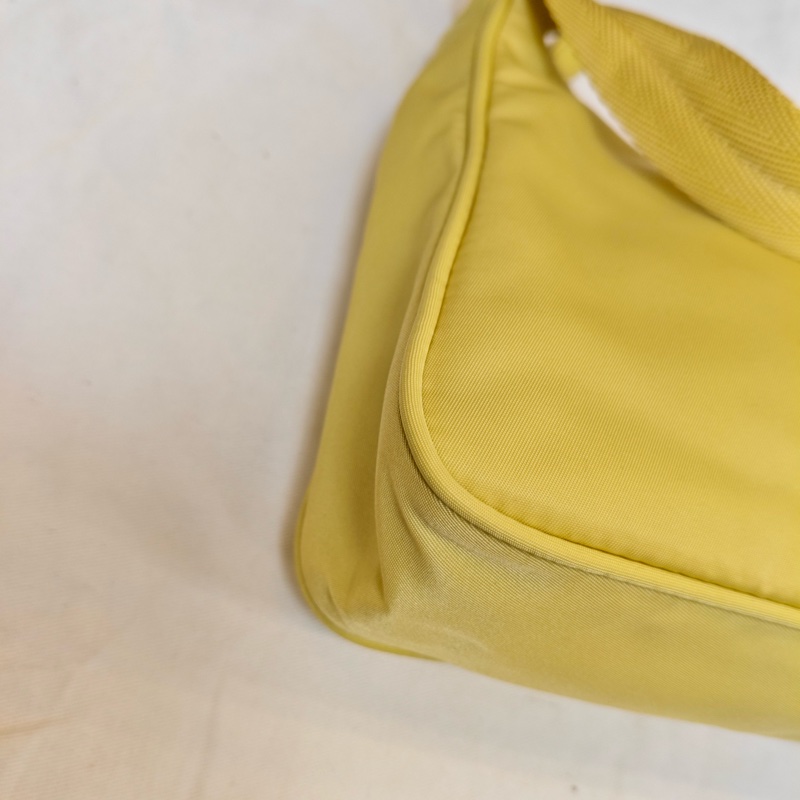 Prada/普拉達 hobo腋下包-5