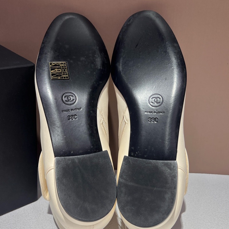 香奈兒/Chanel 黑白 38碼 靴子羊皮革與羅緞 跟高 15 mm 🈚附件-5