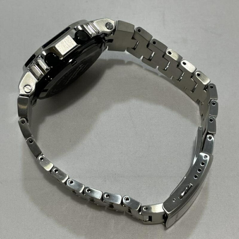 卡西歐 G-SHOCK GMW-B5000D-1JF 電波太陽能手錶，銀色，全金屬，移動連接。-1