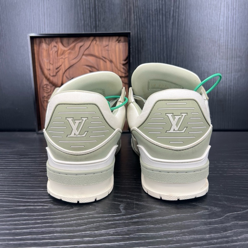 Louis Vuitton路易威登 trainer 淺綠 抹茶色 41 碼-2