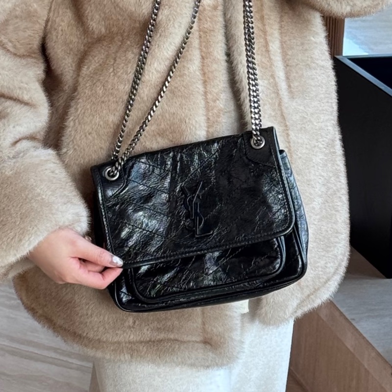 毫無抵抗力🥹99新🆕Ysl聖羅蘭黑銀油蠟皮小號Niki單肩斜挎包-4