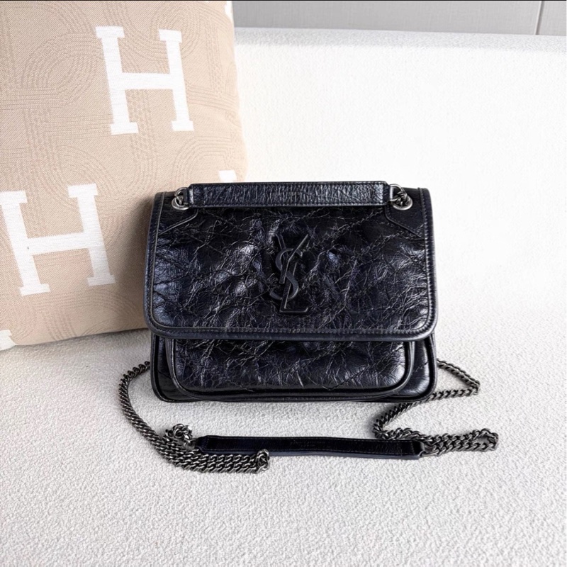 毫無抵抗力🥹99新🆕Ysl聖羅蘭黑銀油蠟皮小號Niki單肩斜挎包-8