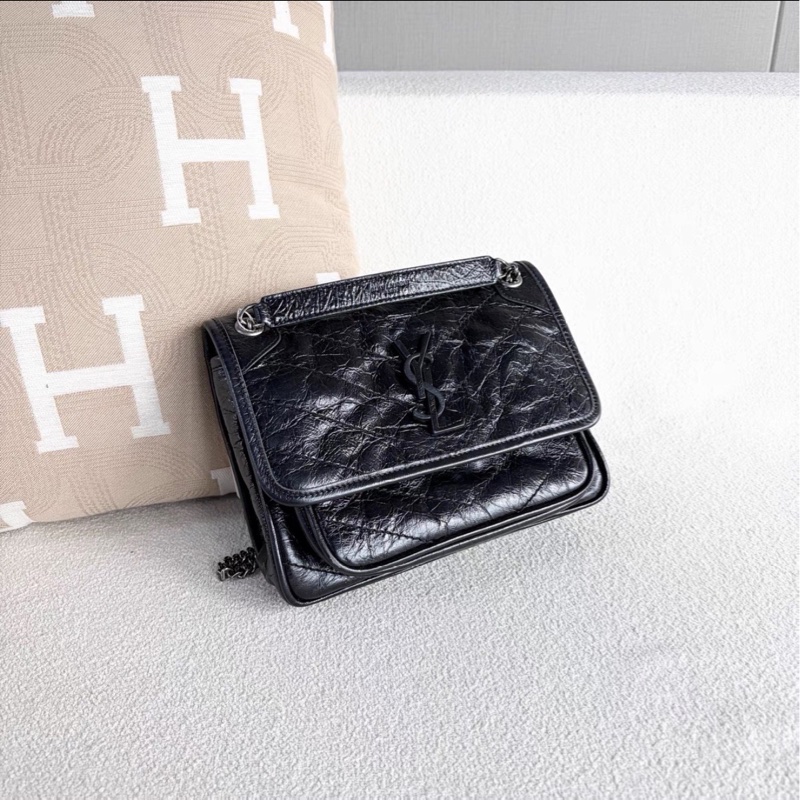 毫無抵抗力🥹99新🆕Ysl聖羅蘭黑銀油蠟皮小號Niki單肩斜挎包-13