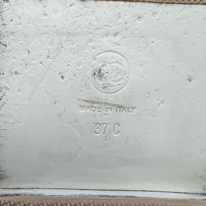 Chanel香奈儿 米白魔术贴凉鞋 37 碼-7